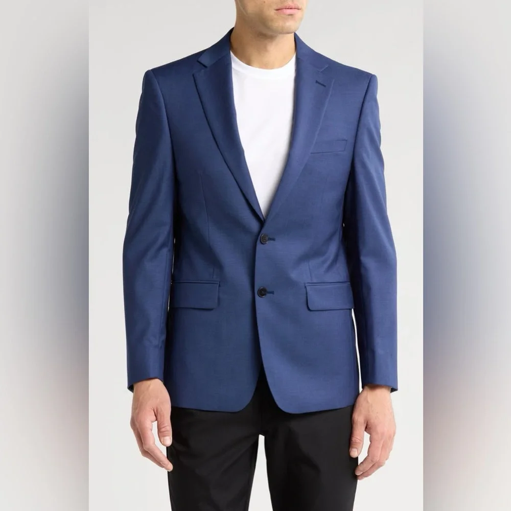 Kenneth Cole Reaction Men's Blue Blazer size 36S & 29W.